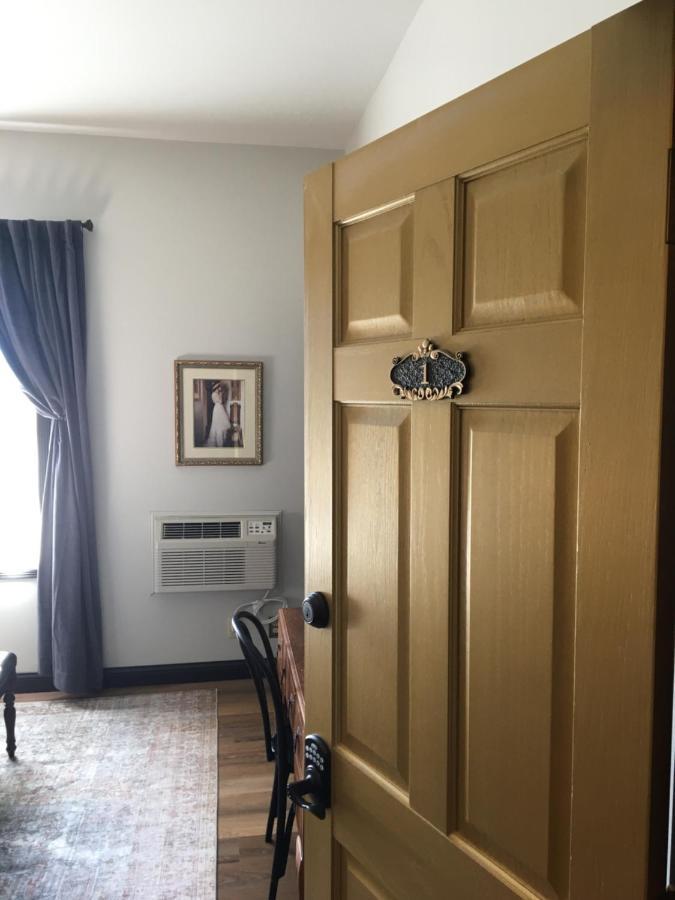 Hotel Stevenson Екстер'єр фото